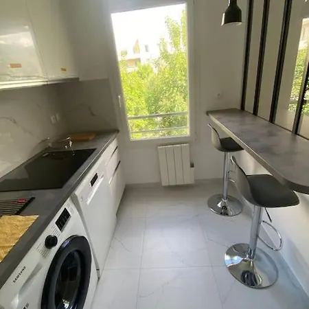 Apartment A 1 Minute Du Stade De France *